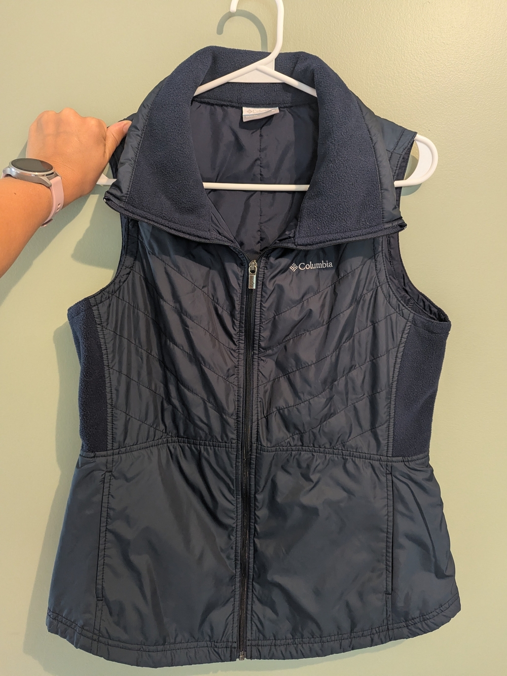 Columbia Women's Navy Quilted Hybrid Vest Size Medium